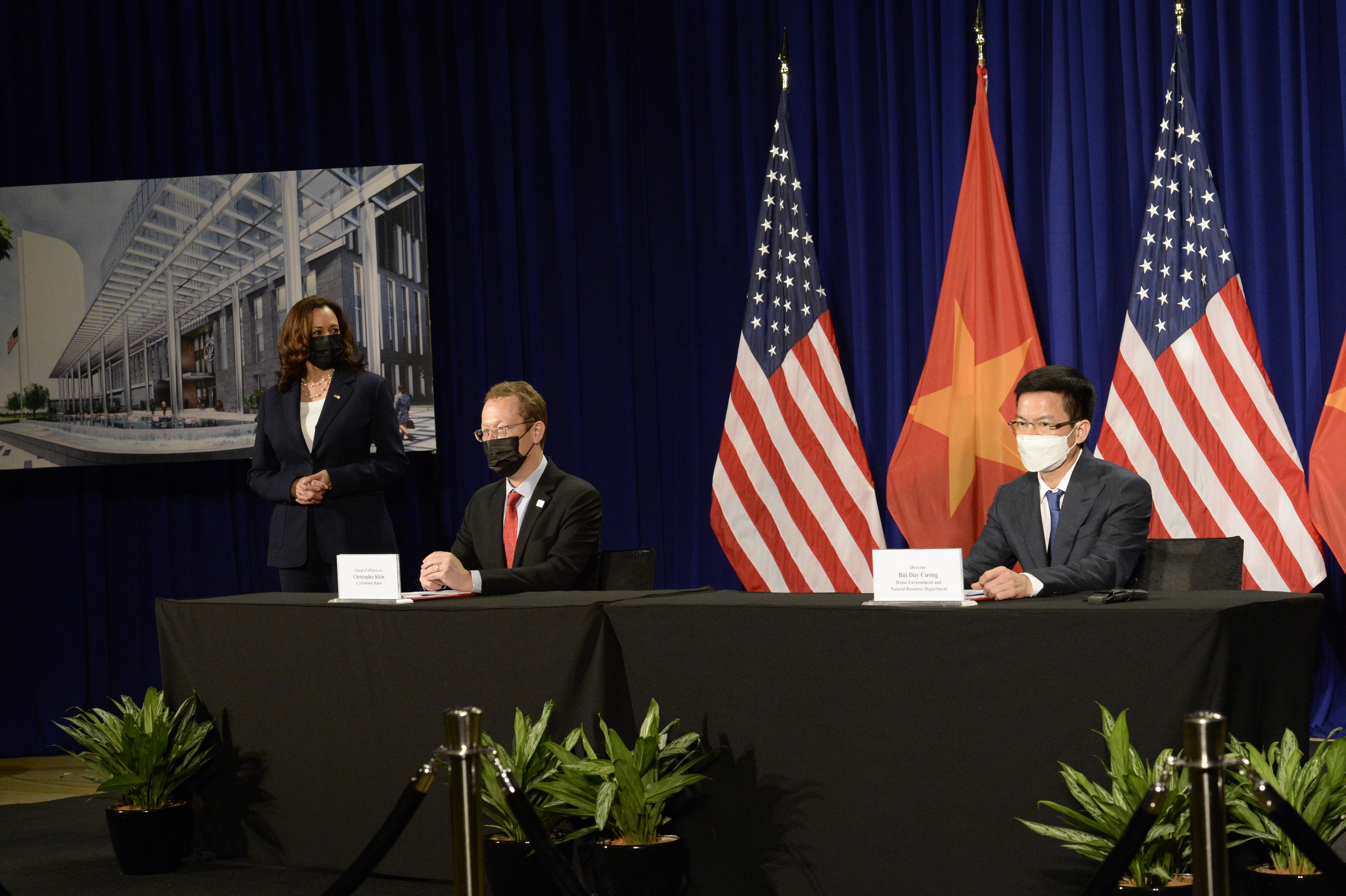 Agreement signed for new U S Embassy in Vietnam